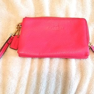 Small Coach wristlet